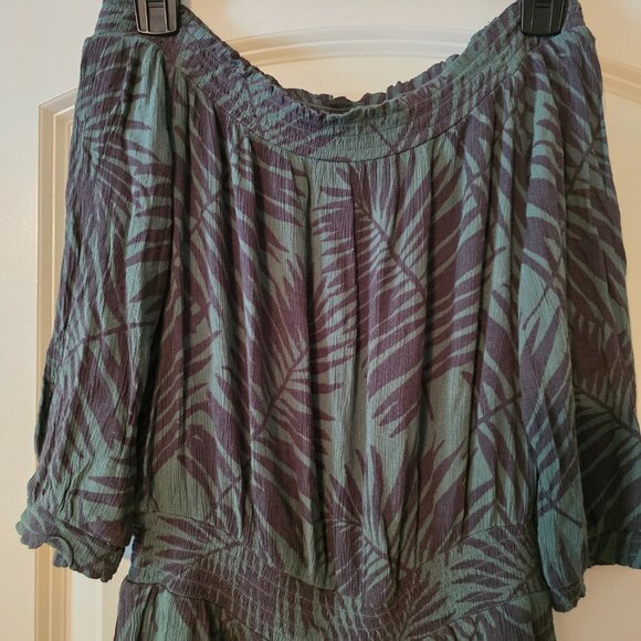 Aerie Womens XS Extra Small Green Leaf Print Off The Shoulder Shorts Romper CUTE - Picture 11 of 13